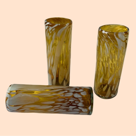 Set of 3 Vintage Blown Glass Tumblers - Picture 3 of 3